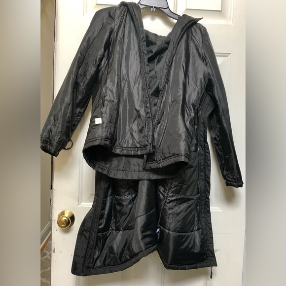 3 IN 1 CB SPORT SIZE M BLACK MEN'S JACKET AND COAT, REMOVIBLE ZIPPER HOOD,  WGOT - Picture 9 of 10